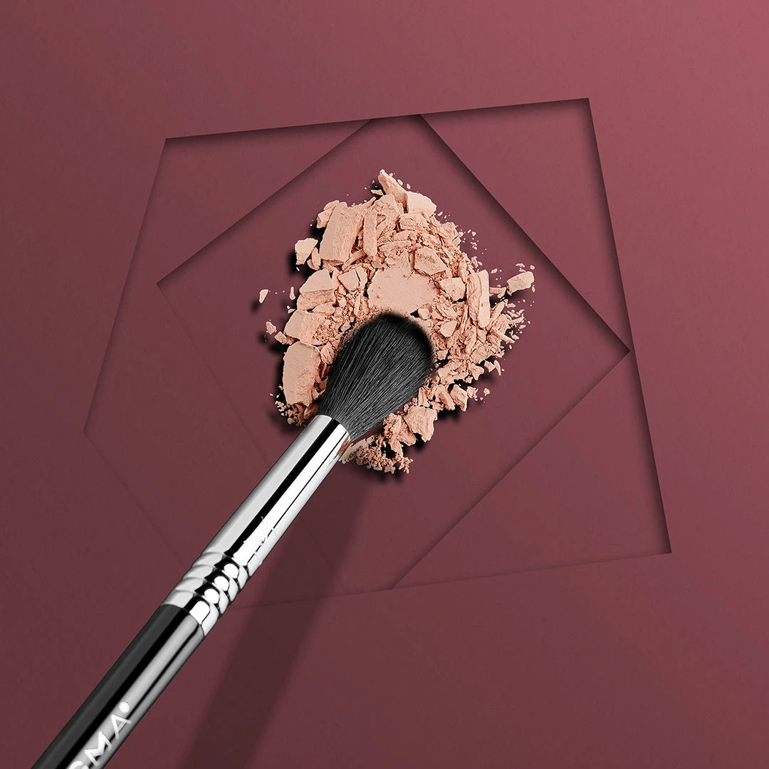 E45 MAX SMALL TAPERED BLENDING BRUSH - Image 4