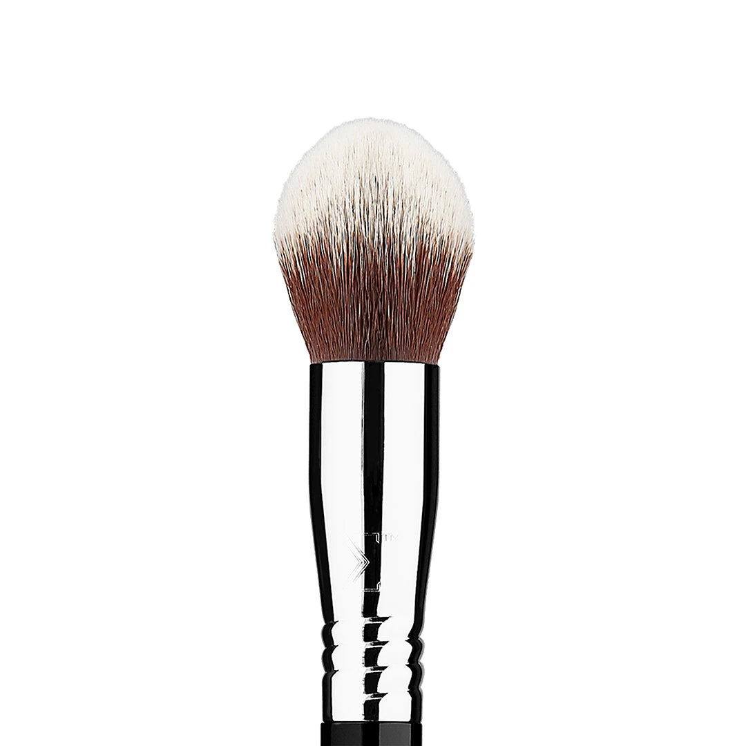 F79 CONCEALER BLEND KABUKI⢠BRUSH